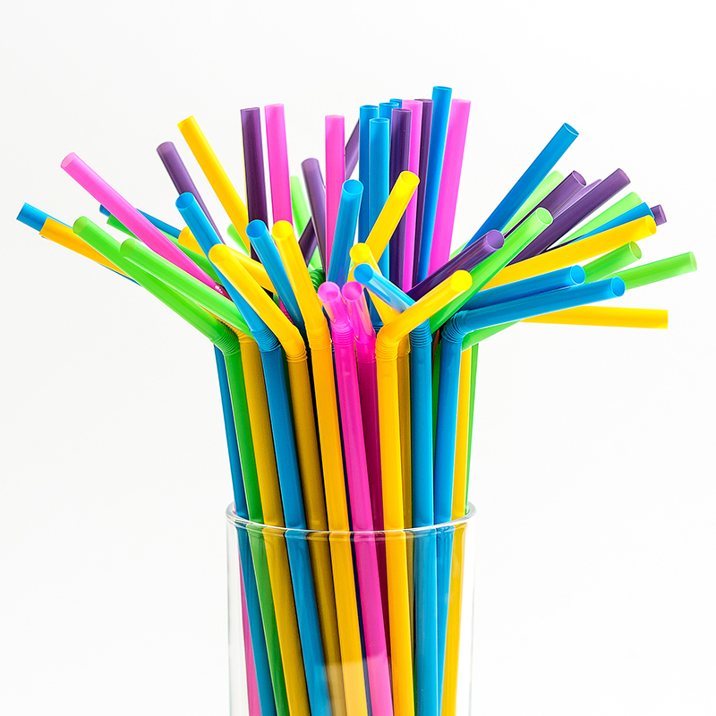 Artistic Straw back.jpg