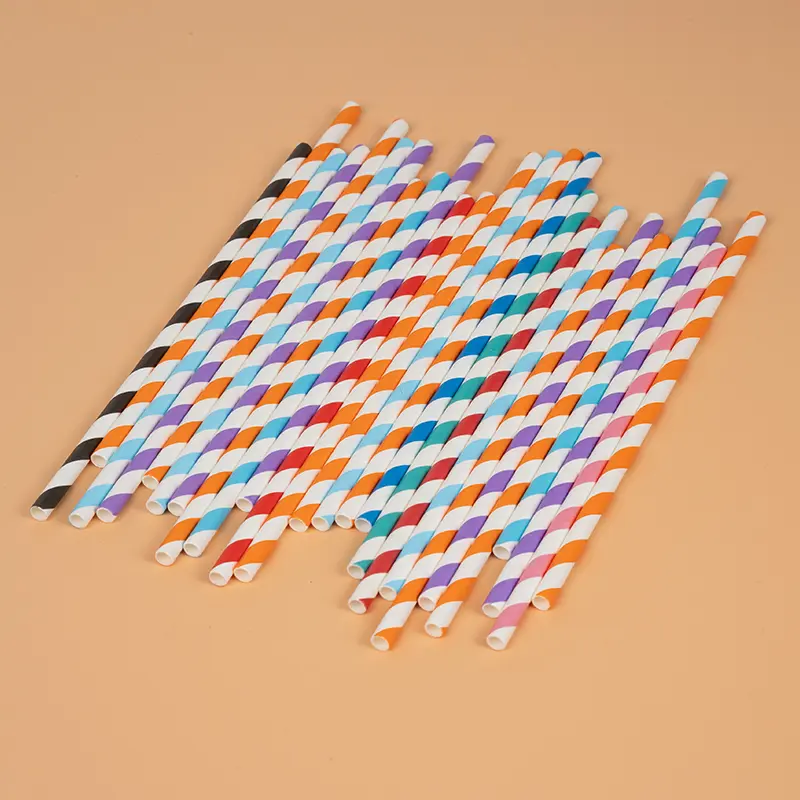 Hot Drinks: Paper Straws are also Suitable?
