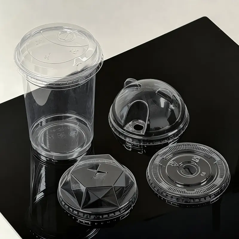 How "One Lid Fits All" Can Save Your Cafe Space and Sanity